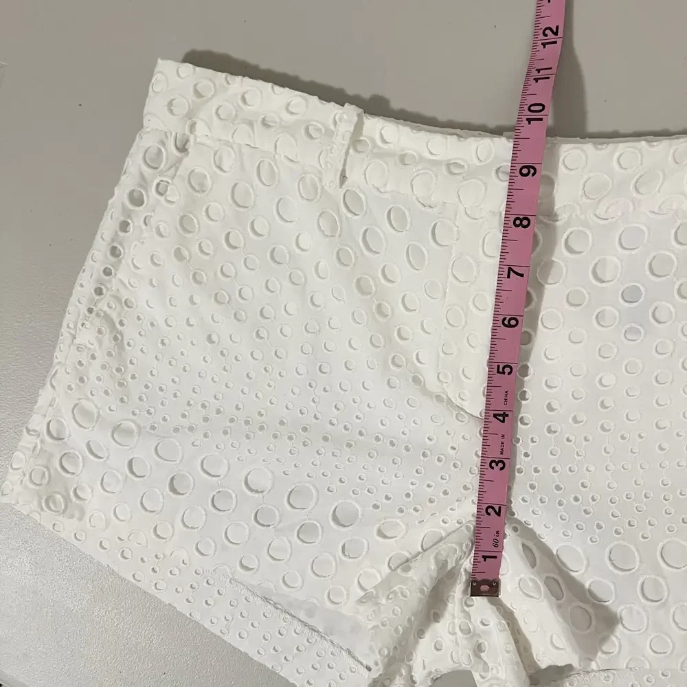 Michael Kors White Summer Eyelet Cotton‎ Shorts Size Small